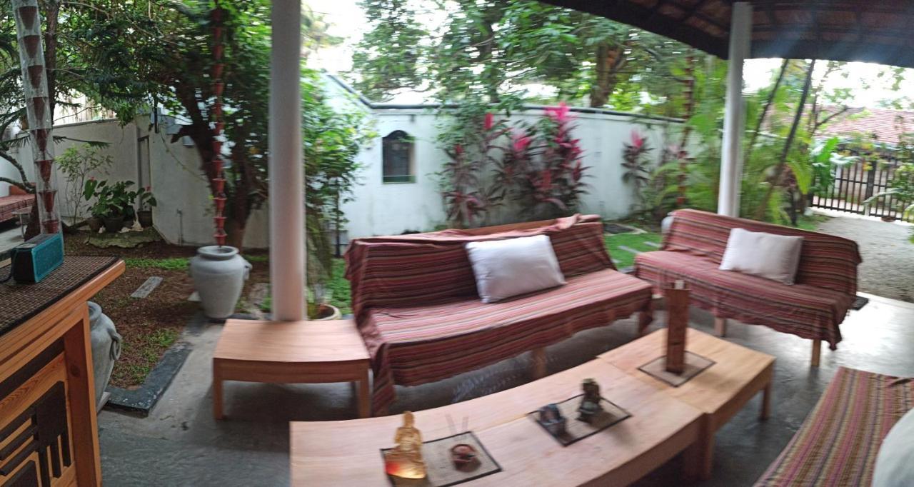 Rituale Guest House - Surf & Yoga 미리사 외부 사진