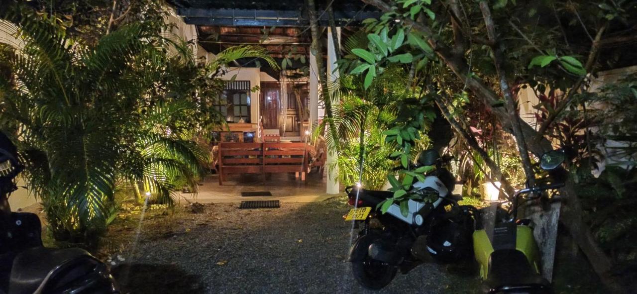 Rituale Guest House - Surf & Yoga 미리사 외부 사진